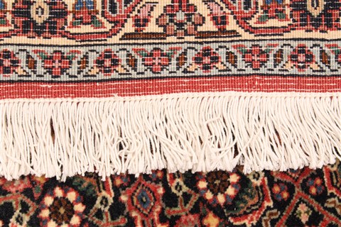 Bidjar Red Square Hand Knotted 610 X 82 Area Rug 250-29429 Image 2