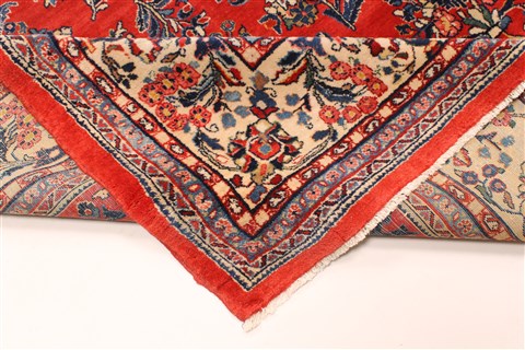 Sarouk Beige Hand Knotted 87 X 156 Area Rug 250-29442 Image 4