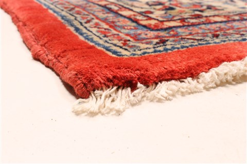 Sarouk Beige Hand Knotted 87 X 156 Area Rug 250-29442 Image 5
