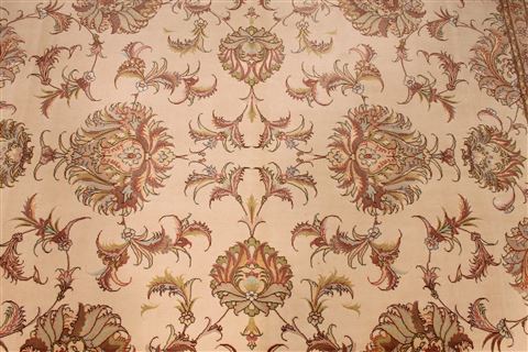 Tabriz Beige Hand Knotted 83 X 100 Area Rug 254-29471 Image 3