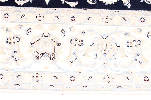 Nain Beige Hand Knotted 83 X 103 Area Rug 254-29474 Image 4