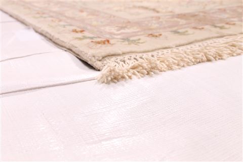 Tabriz Beige Hand Knotted 82 X 910 Area Rug 254-29475 Image 1