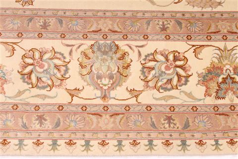 Tabriz Beige Hand Knotted 82 X 910 Area Rug 254-29475 Image 4