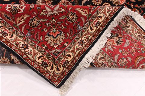 Tabriz Beige Hand Knotted 85 X 98 Area Rug 254-29484 Image 8