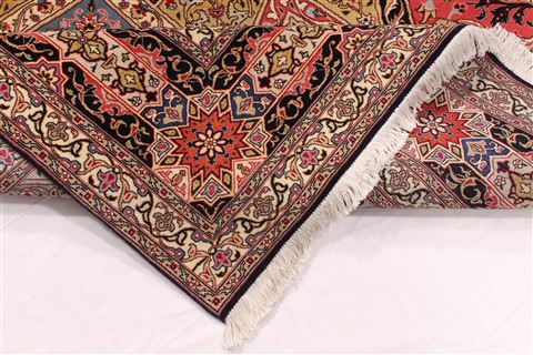 Tabriz Multicolor Hand Knotted 84 X 100 Area Rug 254-29488 Image 9