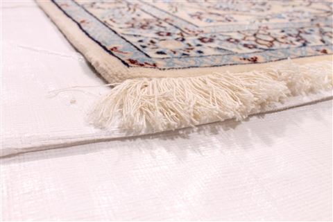 Nain Blue Hand Knotted 83 X 910 Area Rug 254-29489 Image 1