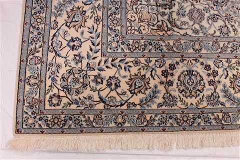 Nain Blue Hand Knotted 83 X 910 Area Rug 254-29489 Image 2