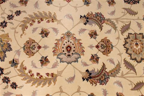 Tabriz Beige Hand Knotted 84 X 100 Area Rug 254-29490 Image 10