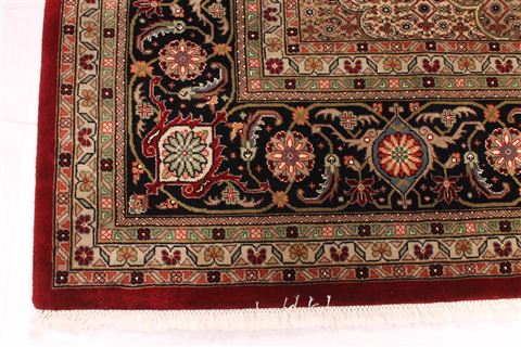 Mahi Beige Hand Knotted 92 X 121  Area Rug 254-29497 Image 2