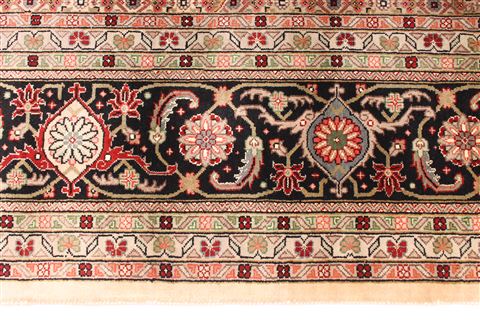 Mahi Beige Hand Knotted 90 X 120  Area Rug 254-29498 Image 4