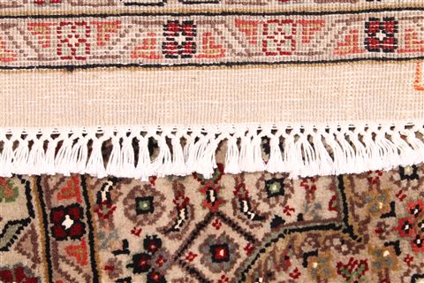 Mahi Beige Hand Knotted 90 X 120  Area Rug 254-29498 Image 6