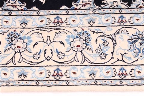 Nain Beige Hand Knotted 55 X 710 Area Rug 254-29504 Image 4