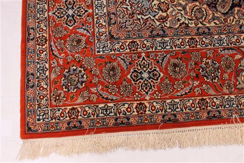 Isfahan Beige Hand Knotted 51 X 710 Area Rug 254-29507 Image 2