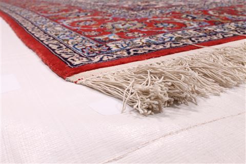 Isfahan Beige Hand Knotted 50 X 80 Area Rug 254-29513 Image 1