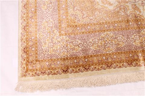 Qum Beige Hand Knotted 52 X 710 Area Rug 254-29514 Image 2