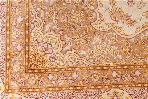 Qum Beige Hand Knotted 52 X 710 Area Rug 254-29514 Image 5