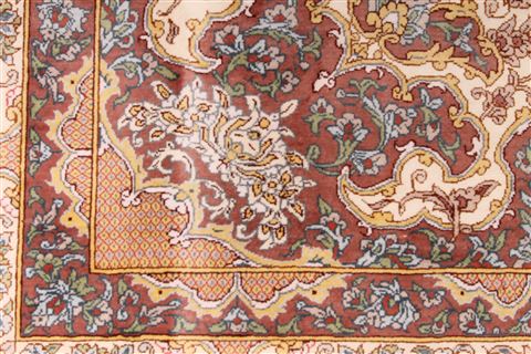 Tabriz Beige Hand Knotted 52 X 710 Area Rug 254-29515 Image 5