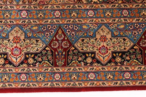 Tabriz Multicolor Hand Knotted 66 X 80 Area Rug 254-29521 Image 2