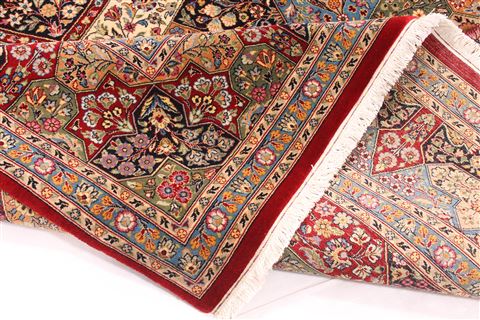 Tabriz Multicolor Hand Knotted 66 X 80 Area Rug 254-29521 Image 6