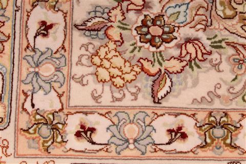 Tabriz Beige Hand Knotted 50 X 610 Area Rug 254-29525 Image 5