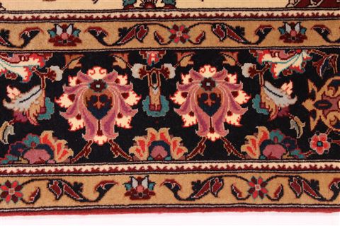 Tabriz Red Hand Knotted 50 X 68 Area Rug 254-29527 Image 4