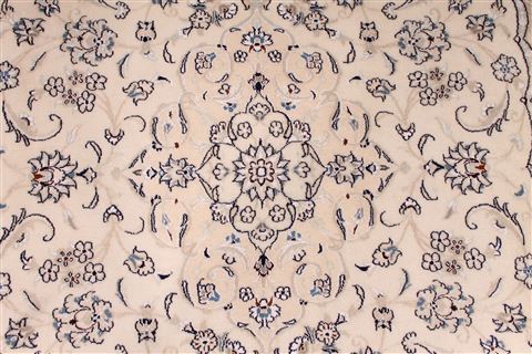 Nain Blue Oval Hand Knotted 410 X 68 Area Rug 254-29533 Image 2
