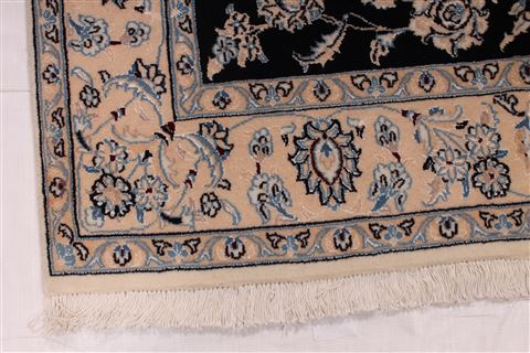 Nain Beige Hand Knotted 45 X 73 Area Rug 254-29535 Image 2