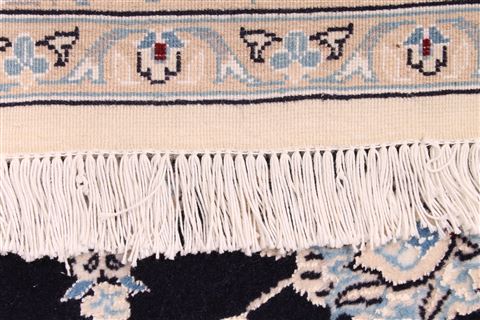 Nain Beige Hand Knotted 45 X 73 Area Rug 254-29535 Image 5