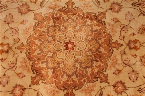 Tabriz Beige Hand Knotted 410 X 66 Area Rug 254-29537 Image 3