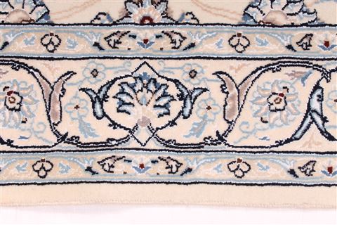 Nain Blue Hand Knotted 47 X 67 Area Rug 254-29545 Image 4