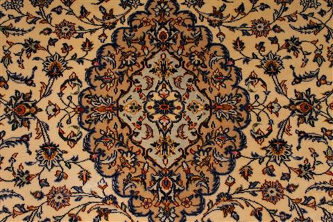 Kashan Beige Hand Knotted 50 X 70 Area Rug 254-29546 Image 3