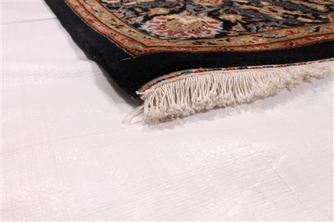 Tabriz Beige Hand Knotted 50 X 73 Area Rug 254-29547 Image 1