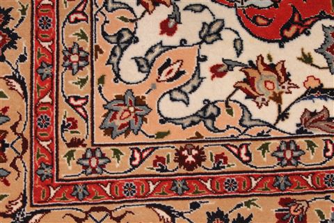 Tabriz Beige Hand Knotted 52 X 68 Area Rug 254-29550 Image 5