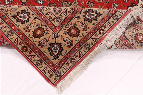 Tabriz Beige Hand Knotted 52 X 68 Area Rug 254-29550 Image 8