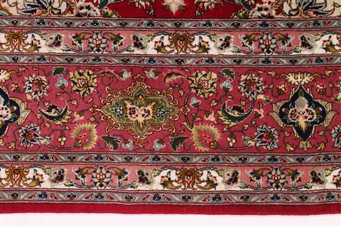 Tabriz Green Hand Knotted 411 X 69 Area Rug 254-29551 Image 4