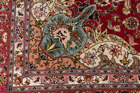 Tabriz Green Hand Knotted 411 X 69 Area Rug 254-29551 Image 5