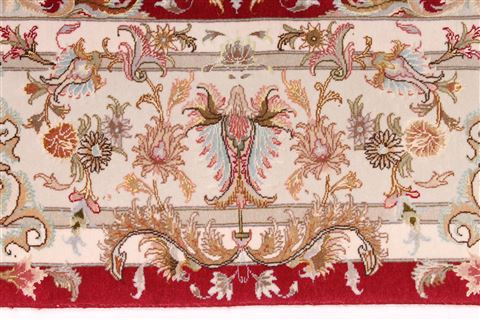 Tabriz Beige Hand Knotted 50 X 68 Area Rug 254-29552 Image 4