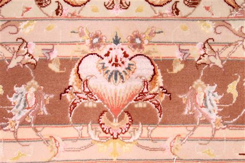 Tabriz Purple Hand Knotted 50 X 67 Area Rug 254-29555 Image 9