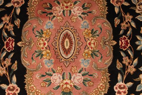 Tabriz Beige Hand Knotted 33 X 50 Area Rug 254-29556 Image 3