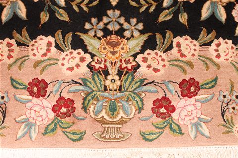 Tabriz Beige Hand Knotted 33 X 50 Area Rug 254-29556 Image 6