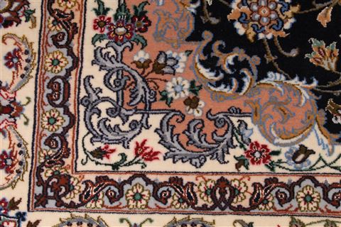 Isfahan Blue Hand Knotted 38 X 56 Area Rug 254-29561 Image 5