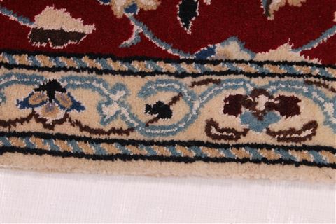 Nain Beige Hand Knotted 30 X 49 Area Rug 254-29563 Image 4