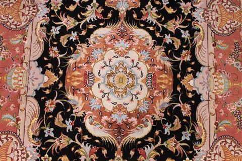 Tabriz Purple Hand Knotted 36 X 53 Area Rug 254-29566 Image 2