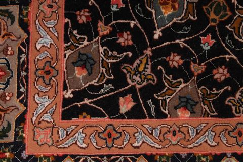 Tabriz Beige Hand Knotted 34 X 52 Area Rug 254-29568 Image 5