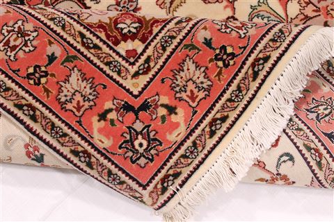 Tabriz Purple Hand Knotted 34 X 50 Area Rug 254-29573 Image 8