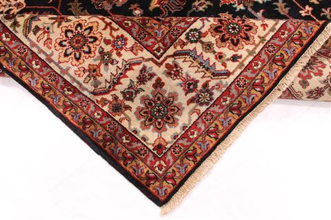 Kashmar Beige Hand Knotted 80 X 100 Area Rug 254-29578 Image 8
