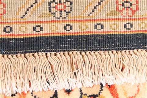 Agra Beige Hand Knotted 81 X 101 Area Rug 254-29580 Image 6