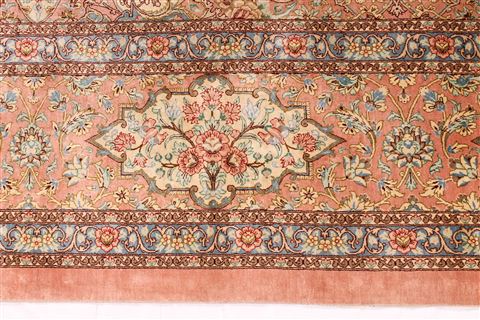 Qum Beige Hand Knotted 80 X 116 Area Rug 254-29590 Image 4