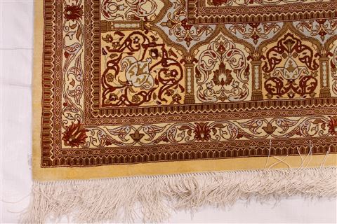 Qum Beige Hand Knotted 80 X 96 Area Rug 254-29595 Image 2