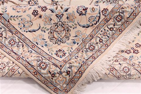 Nain Beige Hand Knotted 82 X 116 Area Rug 254-29597 Image 10